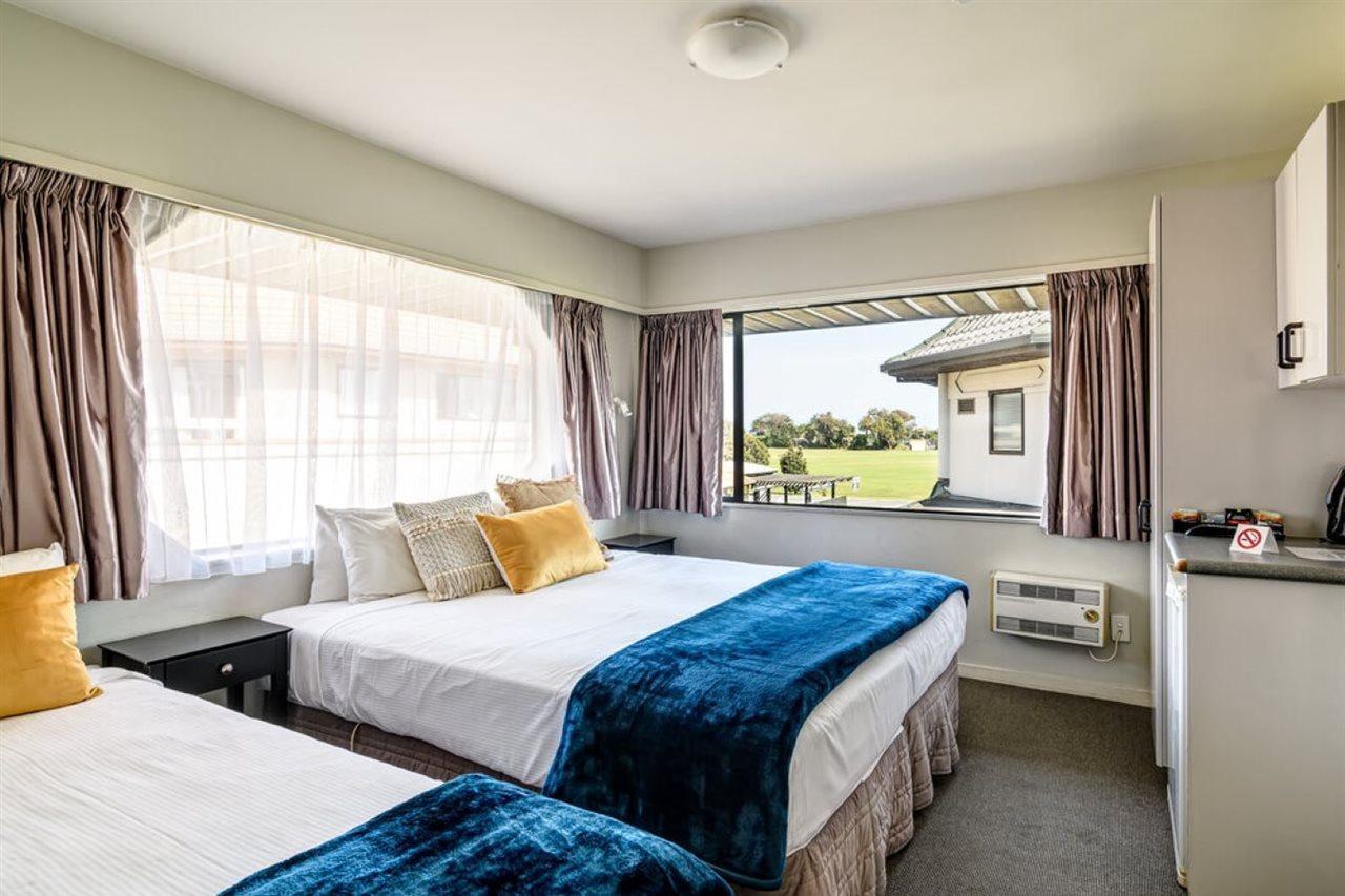 The Beachcomber Hotel Nelson Exteriér fotografie